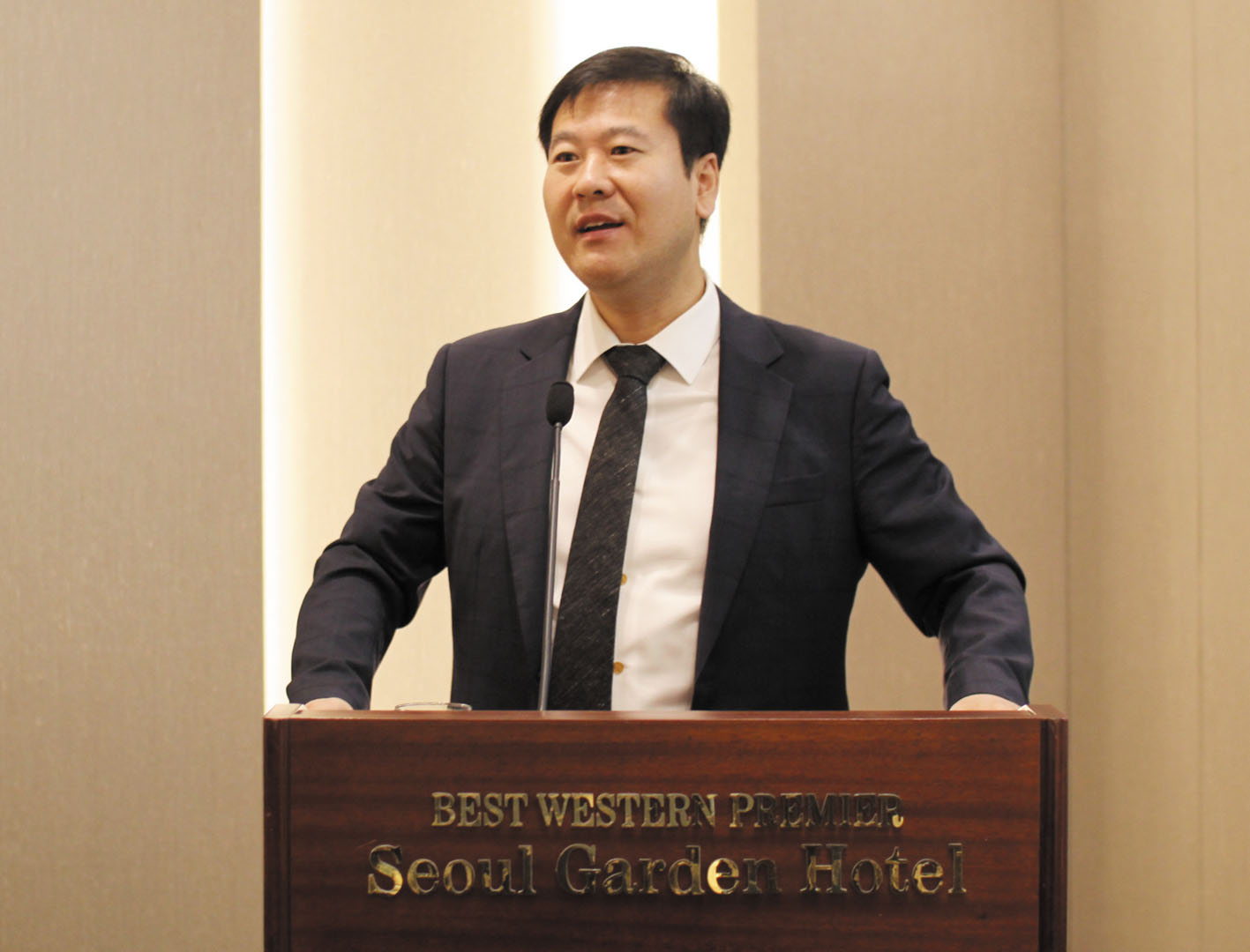 강연강사2.jpg